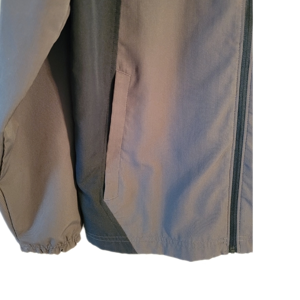 NWOT Under Armour Zip Jacket HeatGear - Picture 3 of 9